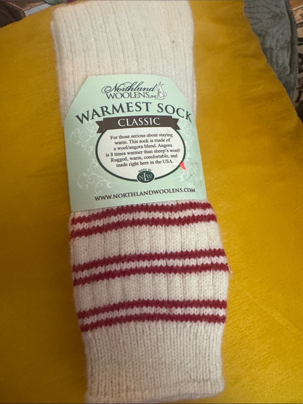 Northland Woolens Warmest Sock Classic — Cream with Red Stripes